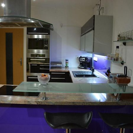 Apartman Zderadova 布尔诺 外观 照片