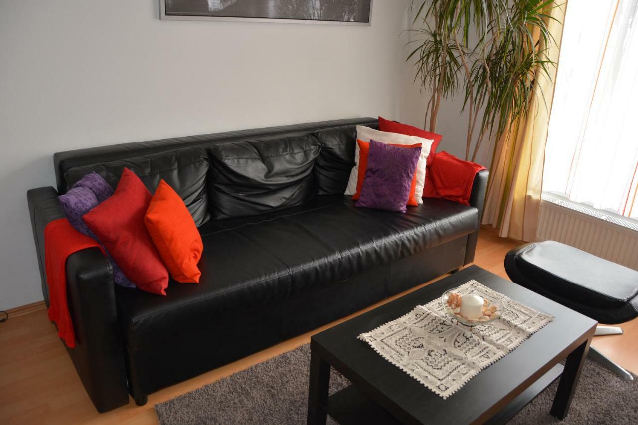 Apartman Zderadova 布尔诺 外观 照片