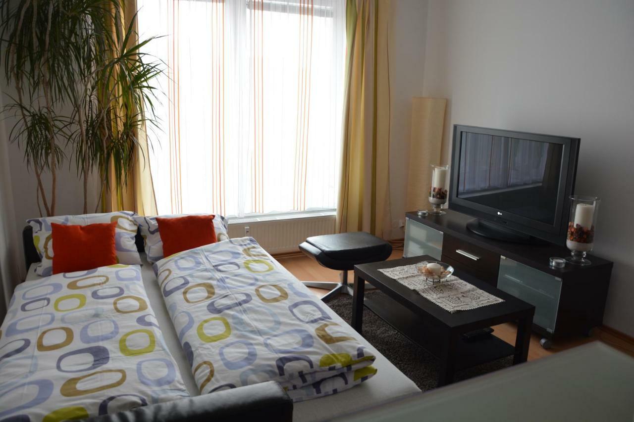 Apartman Zderadova 布尔诺 外观 照片